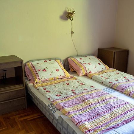 Pavai Apartman Hajdúszoboszló Exterior foto