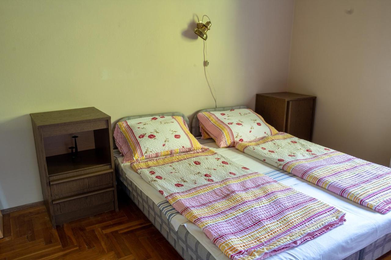 Pavai Apartman Hajdúszoboszló Exterior foto